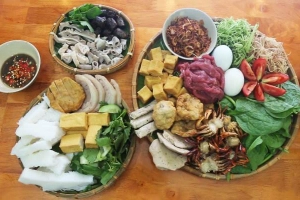Quán Ăn Mẹt - Bún Đậu Mắm Tôm - Cách Mạng Tháng 8