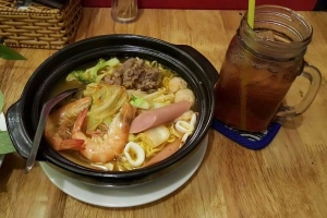 Quán Ăn Mì Cay Naga - Nguyễn Văn Cừ