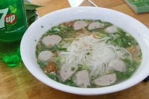 Quán Ăn Mì Gõ Cậu Năm