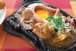 Quán Ăn Mì Ốp La Gà Vàng