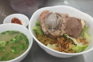 Quán Ăn Mì Phục Hưng - Chu Văn An