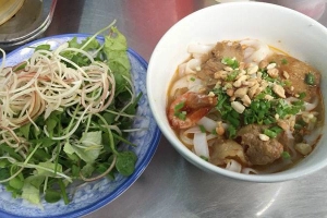 Quán Ăn Mì Quảng Bà Anh