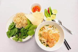 Quán Ăn Mì Quảng Bà Năm - Tôn Đức Thắng