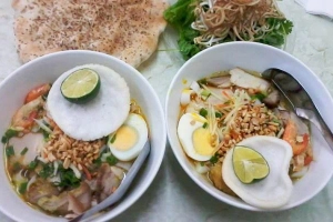 Quán Ăn Mì Quảng Bà Vị - Đặc Sản Đà Nẵng