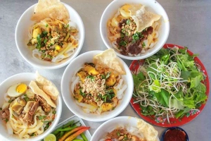 Quán Ăn Mì Quảng Bà Vị - Ngũ Hành Sơn