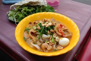 Quán Ăn Mì Quảng Bình Dân - Lê Thúc Hoạch