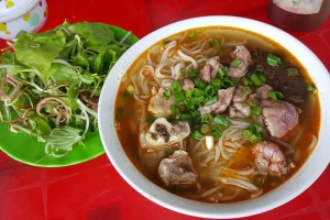 Quán Ăn Mì Quảng - Bún - Bánh Mì