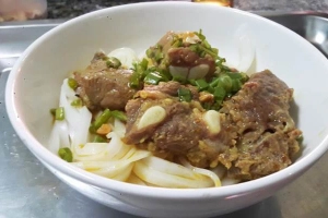 Quán Ăn Mì Quảng Đại Lộc - Phan Huy Ích