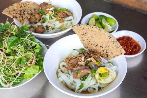 Quán Ăn Mì Quảng Gà Quê Tam Kỳ
