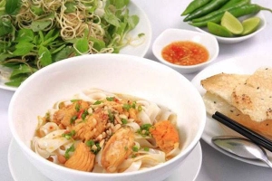 Quán Ăn Mì Quảng Gà Xuân