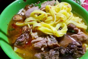 Quán Ăn Mì Quảng Gà