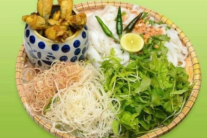 Quán Ăn Mì Quảng Hương Quê - Phan Thanh