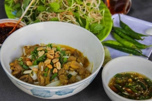 Quán Ăn Mì Quảng Hương Quê
