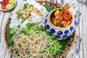 Quán Ăn Mì Quảng Ếch Bếp Trang - Ông Ích Khiêm