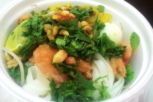 Quán Ăn Mì Quảng Trộn Anh Út