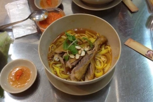 Quán Ăn Mì Vịt Phan Thiết Bà Phượng - Lê Hồng Phong