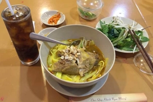 Quán Ăn Mì Vịt Phan Thiết Bà Phượng