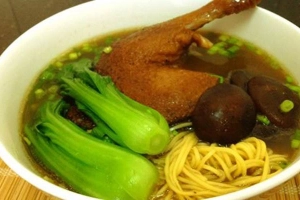Quán Ăn Mì Vịt Tiềm 126 - Trần Bình Trọng