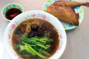 Quán Ăn Mì Vịt Tiềm Gia Phát