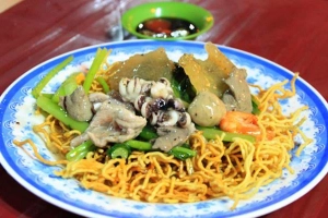 Quán Ăn Mì Xào Bò Bình Dân