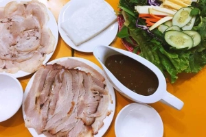 Miền Trung Quán - Bánh Tráng Cuốn Thịt Heo