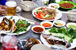 Quán Ăn Minh Châu - Bia Hơi, Cơm & Các Món Nhậu