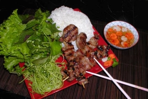 Quán Ăn Minh Châu - Bún Chả Hà Nội