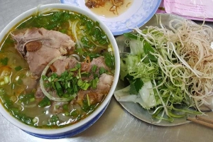 Quán Ăn Minh Quý - Bún Giò Heo