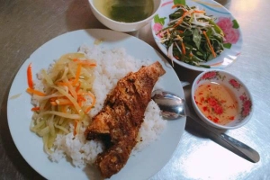 Quán Ăn Minh Tuyết - Cơm & Coffee