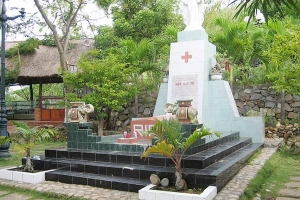 Mộ Hàn Mạc Tử - Ghềnh Ráng