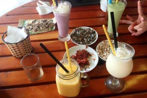 Mộc Cafe - Nguyễn Ngọc Vũ