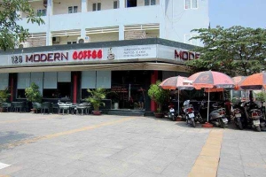 Modern Cafe