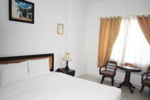 Modern SaiGon Hotel 2