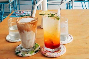 Mon Coffee & Tea