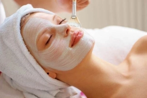 Mon - Spa & Clinic
