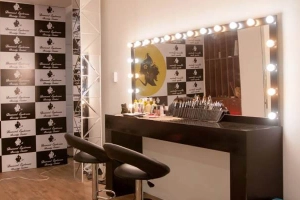 Mona Beauty & Academy