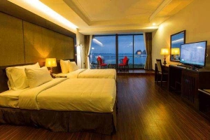 Moon Bay Hạ Long Hotel
