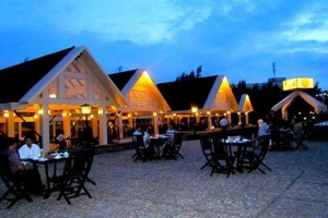 Moonlight - Sandy Beach Non Nước Resort