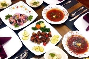 Nhà Hàng Moscow Restaurant - Ẩm Thực Nga