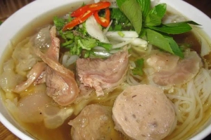 Mùi - Phở Bò Gia Truyền Nam Định