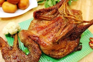 Quán Ăn Năm Đại - Vịt Nướng Lu