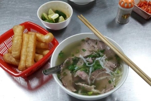 Quán Ăn Nam Minh - Phở Bò & Gà
