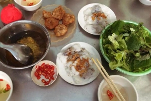 Nàng Tấm - Bánh Cuốn Chả Mực & Bún Thịt Nướng