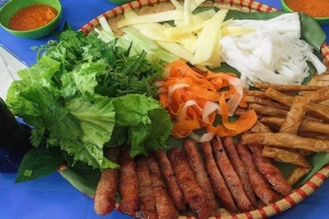 Quán Ăn Nem Nướng Nha Trang - Nguyễn Văn Cừ