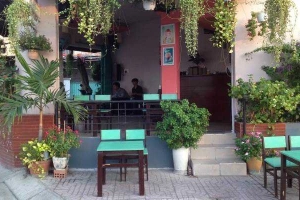 New Town Cafe - Phạm Văn Đồng