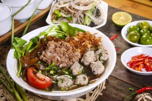 Quán Ăn Ngân Hà - Bánh Đa Cua Hải Phòng