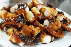 Quán Ăn Ngân Hồng - Hải Sản Vân Đồn