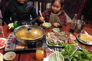 Quán Ăn Ngáo - Lẩu & Nướng
