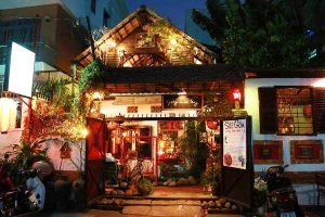 Ngày Xưa Ấy Cafe - Quang Trung