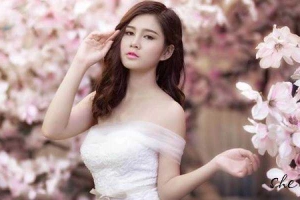 Nghệ Thuật Uốn Tóc Ngọc Hiếu - Mai Xuân Thưởng